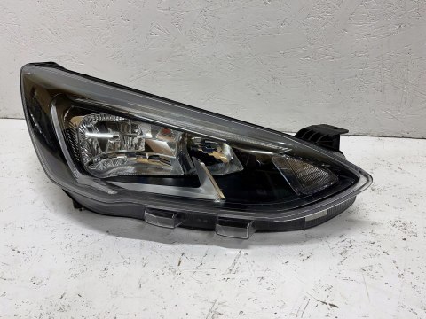 FORD FOCUS MK4 ZWYKŁY REFLEKTOR PRAWY MX7B-13E014-CD ORG FV WYS 24H FORD FOCUS MK4 ZWYKŁY REFLEKTOR PRAWY MX7B-13E014-CD ORG FV WYS 24H