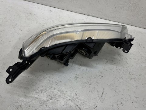 SUZUKI VITARA III 2015- REFLEKTOR LEWY KOITO 100-18097 ORG FV WYS 24H SUZUKI VITARA III 2015- REFLEKTOR LEWY KOITO 100-18097 ORG FV WYS 24H