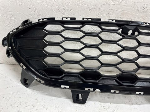 Ford Kuga MK3 2019-2023 ST-Line ATRAPA GRILL LV4B-8200-YEW ORG WYS 24H FV Ford Kuga MK3 2019-2023 ST-Line ATRAPA GRILL LV4B-8200-YEW ORG WYS 24H FV