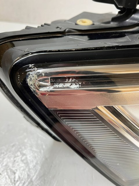 AUDI Q5 8R LAMPA PRAWA PRZÓD BIXENON LED SKRĘTNY 8R0941032C FV WYS 24H AUDI Q5 8R LAMPA PRAWA PRZÓD BIXENON LED SKRĘTNY 8R0941032C FV WYS 24H