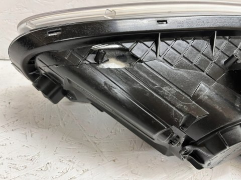 KIA CEED II REFLEKTOR PRAWY BEZ LED PRZEDNI 92102-A2340 ORG FV WYS 24H KIA CEED II REFLEKTOR PRAWY BEZ LED PRZEDNI 92102-A2340 ORG FV WYS 24H