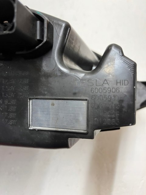 LAMPA PRZÓD LEWA TESLA S XENON 1012224-00-C FV WYS 24H LAMPA PRZÓD LEWA TESLA S XENON 1012224-00-C FV WYS 24H