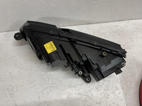 SKODA OCTAVIA III LIFT 16-19 REFLEKTOR PRAWY 5E1941016D ORG FV WYS 24h SKODA OCTAVIA III LIFT 16-19 REFLEKTOR PRAWY 5E1941016D ORG FV WYS 24h
