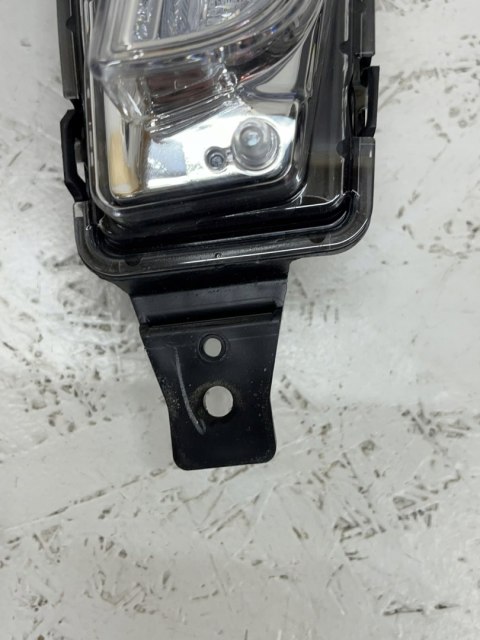 SUZUKI VITARA III DRL LEWY LED HALOGEN W1378 ORG FV WYS 24h SUZUKI VITARA III DRL LEWY LED HALOGEN W1378 ORG FV WYS 24h