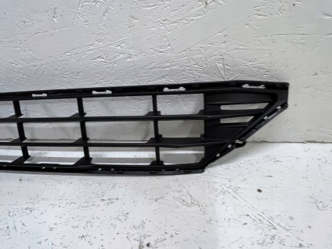 VOLVO XC60 II KRATKA ŚRODKOWA ZDERZAKA PRZÓD 31425175 ORG FV WYS 24H VOLVO XC60 II KRATKA ŚRODKOWA ZDERZAKA PRZÓD 31425175 ORG FV WYS 24H