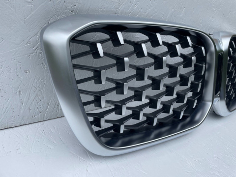 BMW X4 G02 LCi 2021 - Niere Frontmaske Kühlergrill Grill Original BMW X4 G02 LCi 2021 - Niere Frontmaske Kühlergrill Grill Original