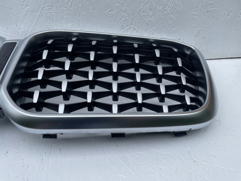 BMW X4 G02 LCi 2021 - Niere Frontmaske Kühlergrill Grill Original BMW X4 G02 LCi 2021 - Niere Frontmaske Kühlergrill Grill Original