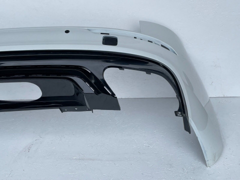 Volvo V60 R Design Bj. 2018-2022 Stoßstange hinten rear bumper Original m Volvo V60 R Design Bj. 2018-2022 Stoßstange hinten rear bumper Original m