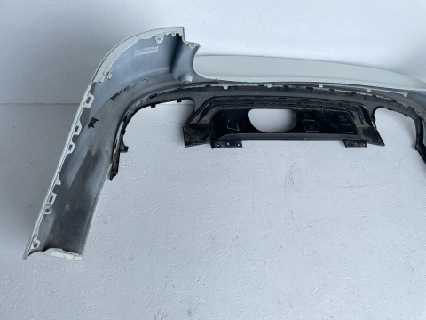 Volvo V60 R Design Bj. 2018-2022 Stoßstange hinten rear bumper Original m Volvo V60 R Design Bj. 2018-2022 Stoßstange hinten rear bumper Original m