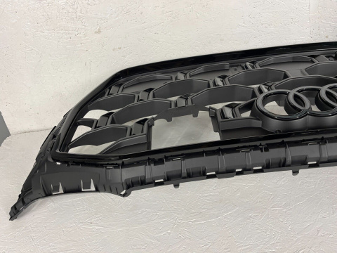 Audi Q8 II S line SQ8 ab Bj. 2024- 4M8 Frontmaske Kühlergrill Original Audi Q8 II S line SQ8 ab Bj. 2024- 4M8 Frontmaske Kühlergrill Original