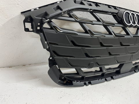 Audi A3 8y E-tron ab Bj.2024 - 8Y0853651AF kühlergrill Original Audi A3 8y E-tron ab Bj.2024 - 8Y0853651AF kühlergrill Original