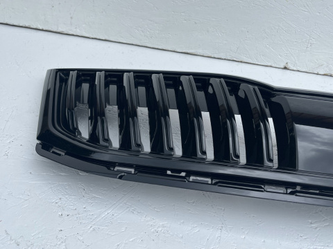 Skoda Octavia III 5E Facelift ab Bj.2017 - 5E0853653C kühlergrill Original Skoda Octavia III 5E Facelift ab Bj.2017 - 5E0853653C kühlergrill Original