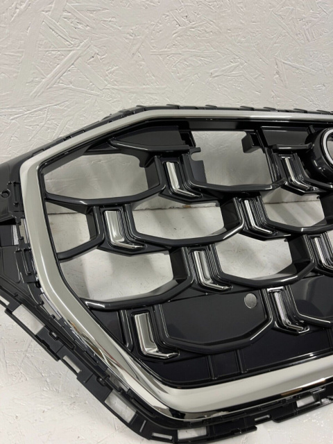 Audi Q8 II S line SQ8 ab Bj. 2024- 4M8 Frontmaske Kühlergrill Original Audi Q8 II S line SQ8 ab Bj. 2024- 4M8 Frontmaske Kühlergrill Original
