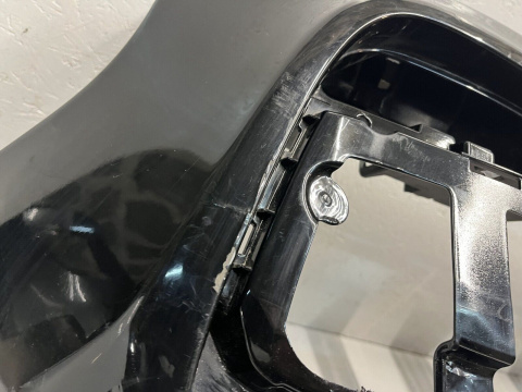 BMW i3 Facelift LCi ab Bj. ab 2018 - Stoßstange hinten Original mB BMW i3 Facelift LCi ab Bj. ab 2018 - Stoßstange hinten Original mB