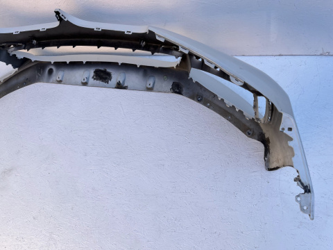 BMW 7er G11 G12 ab Bj. 2015- Stoßstange vorne front bumper original bw100 BMW 7er G11 G12 ab Bj. 2015- Stoßstange vorne front bumper original bw100