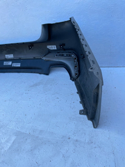 BMW 5er G30 M paket Limousine Stoßstange hinten rear bumper Original bg172 BMW 5er G30 M paket Limousine Stoßstange hinten rear bumper Original bg172